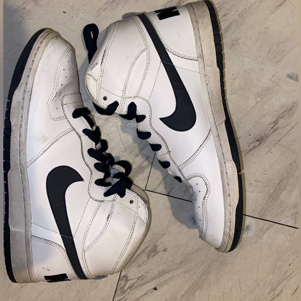 Nike dunks highs